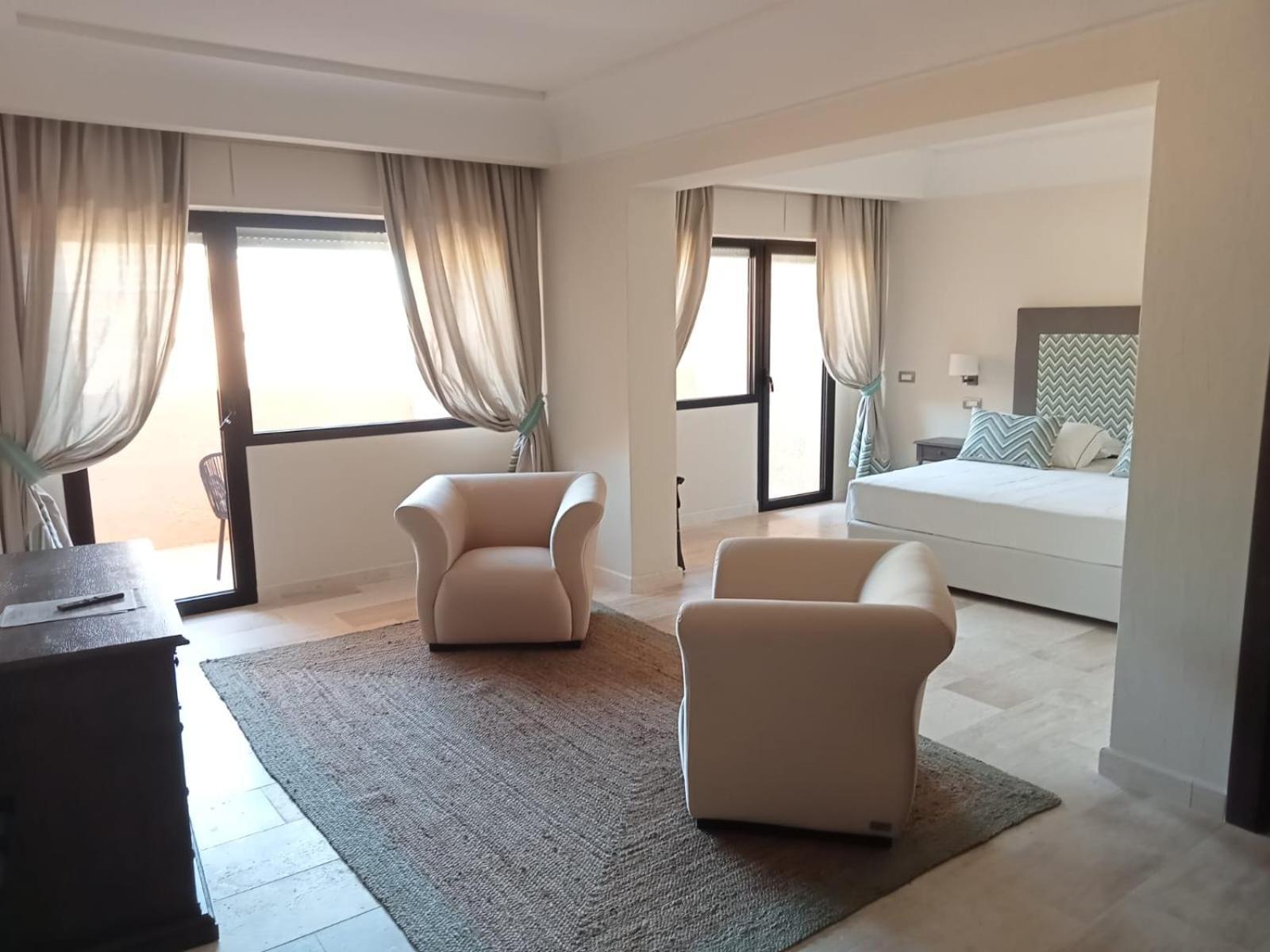 Cala Lunga 4* La Maddalena (Sassari)