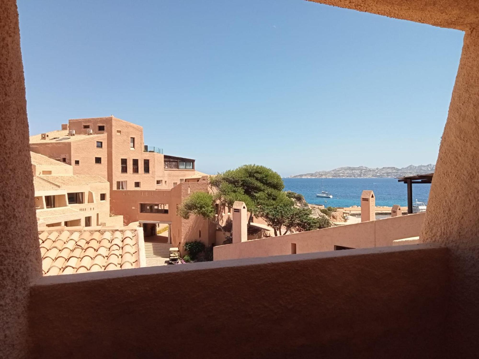 Cala Lunga Hotel