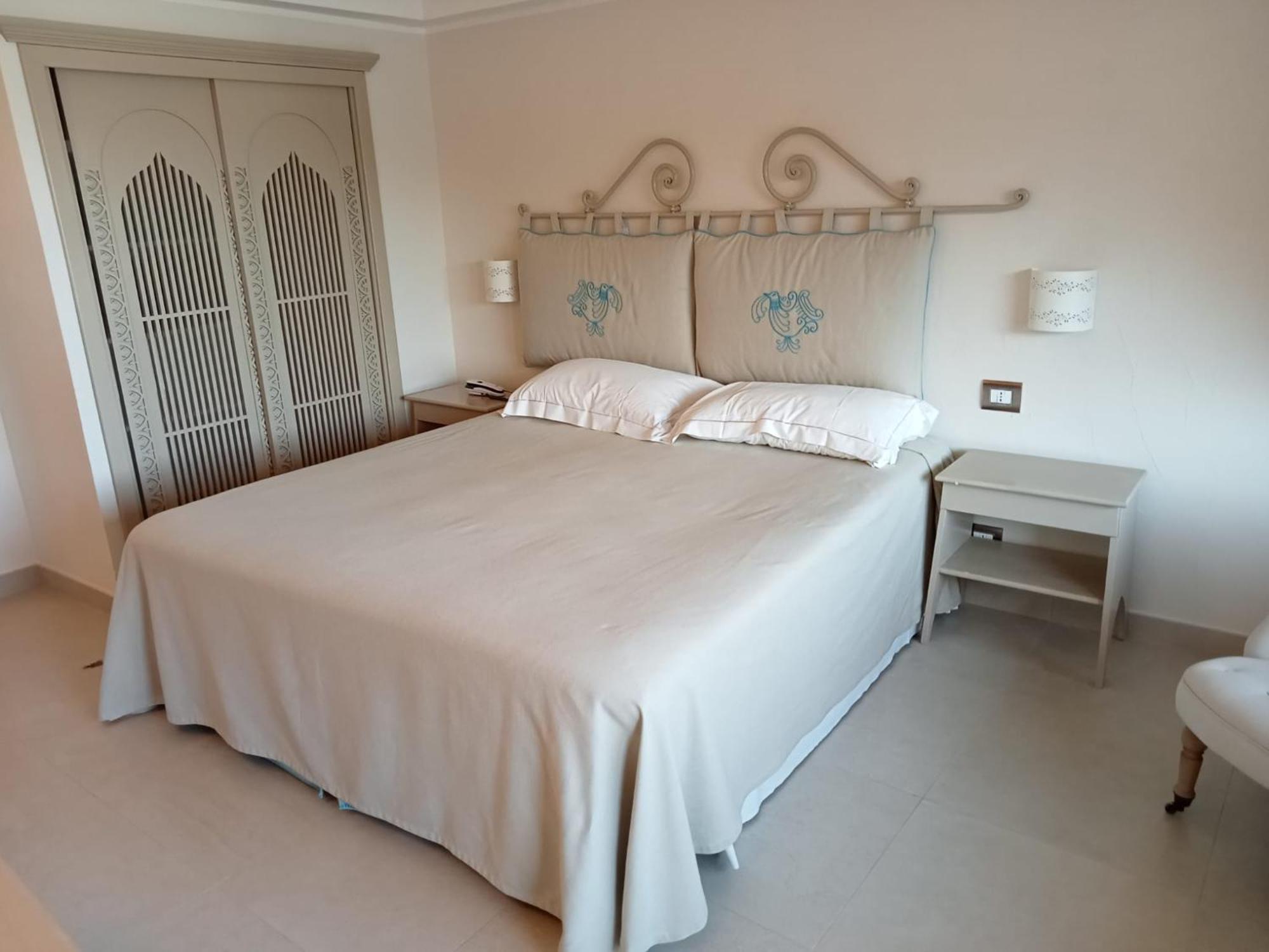 Cala Lunga 4* La Maddalena (Sassari)