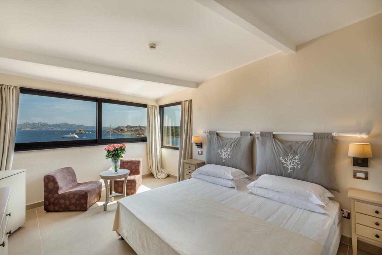 Cala Lunga Hotel