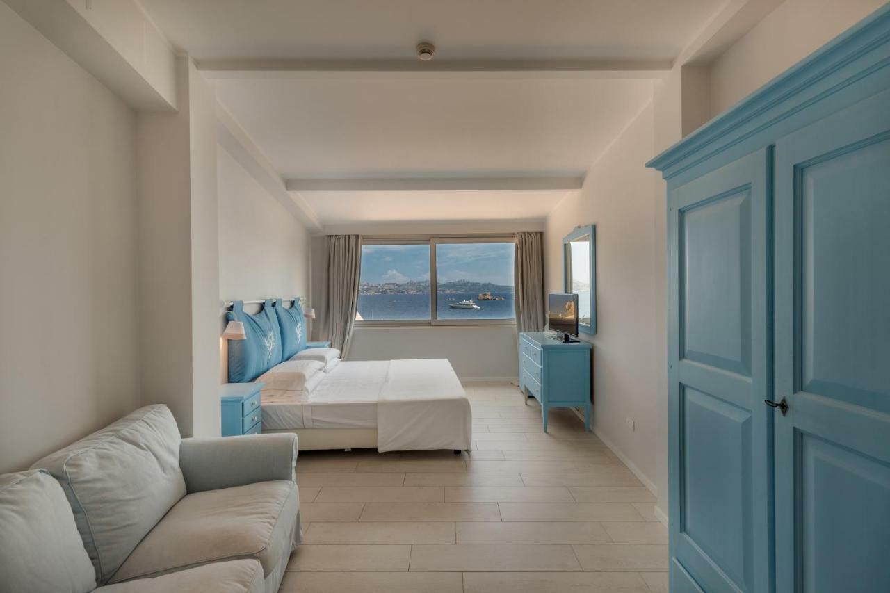 Hotel Cala Lunga 4*